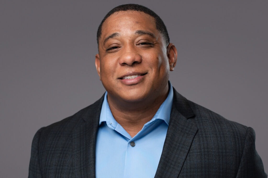 Corporate headshot of a male commercial real estate broker in Tampa.